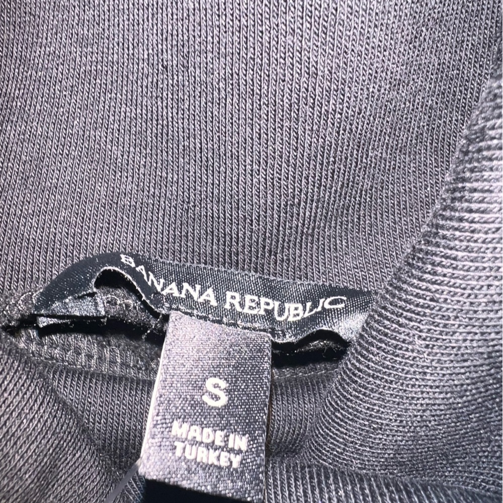 Banana Republic Black Turtleneck Sweatshirt - Picture 9 of 11